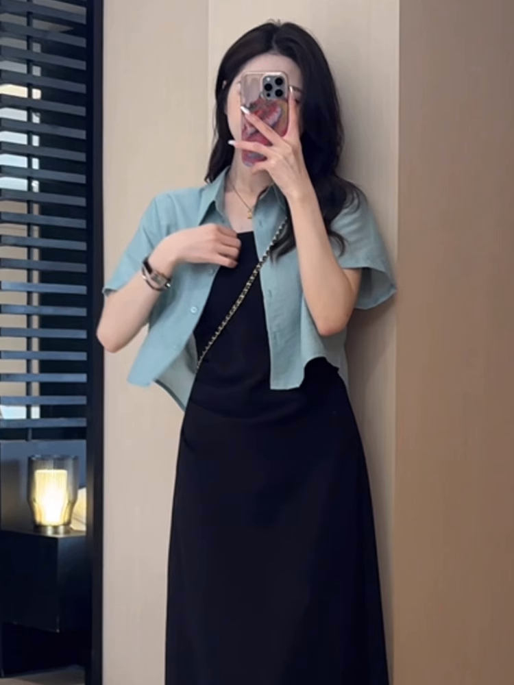バックスリットショートシャツ