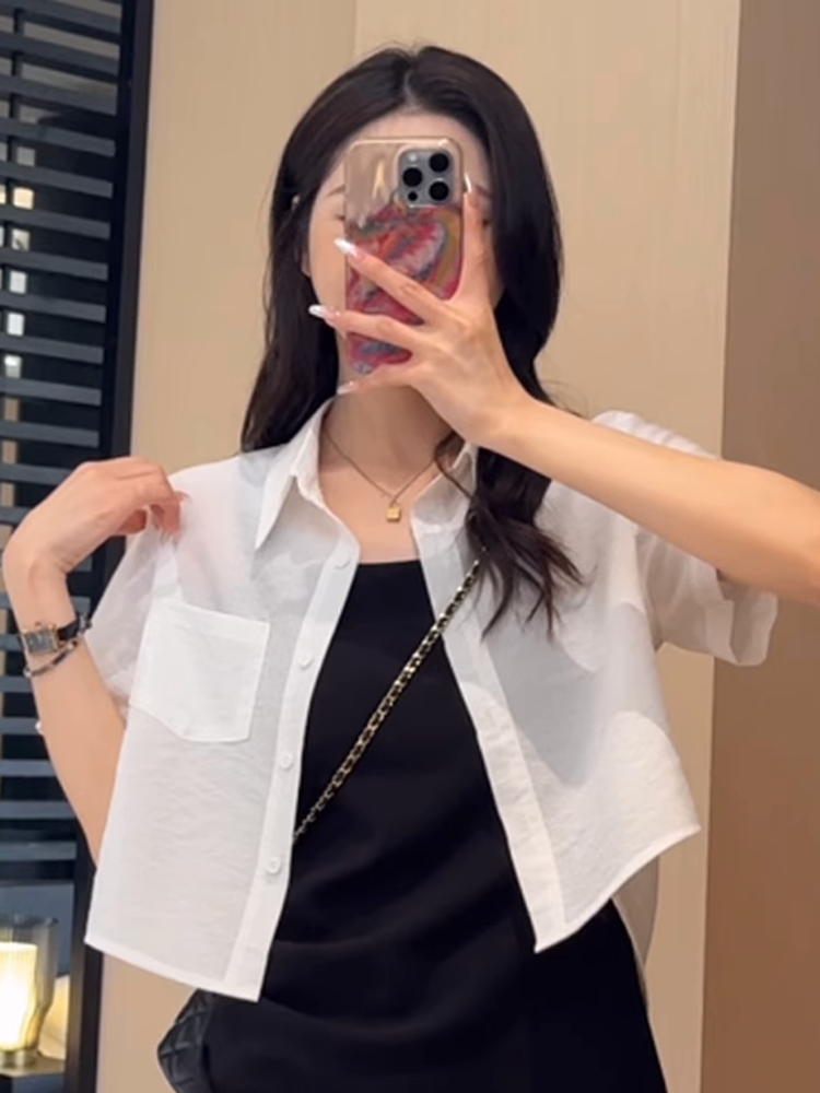 バックスリットショートシャツ