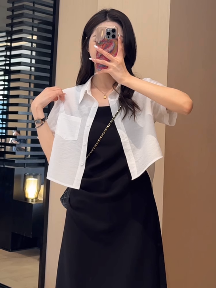 バックスリットショートシャツ