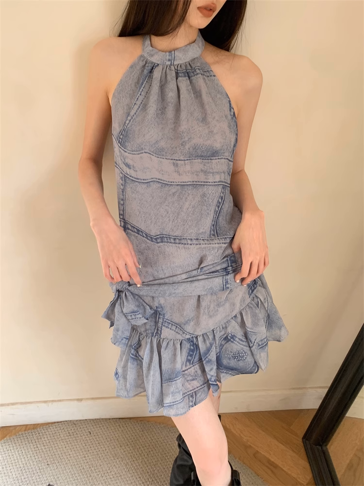 バックレスデニムワンピース