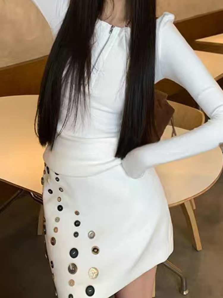 ホットボタンAラインミニスカート