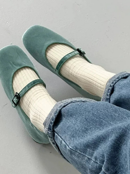 ベルベットフラットシューズ